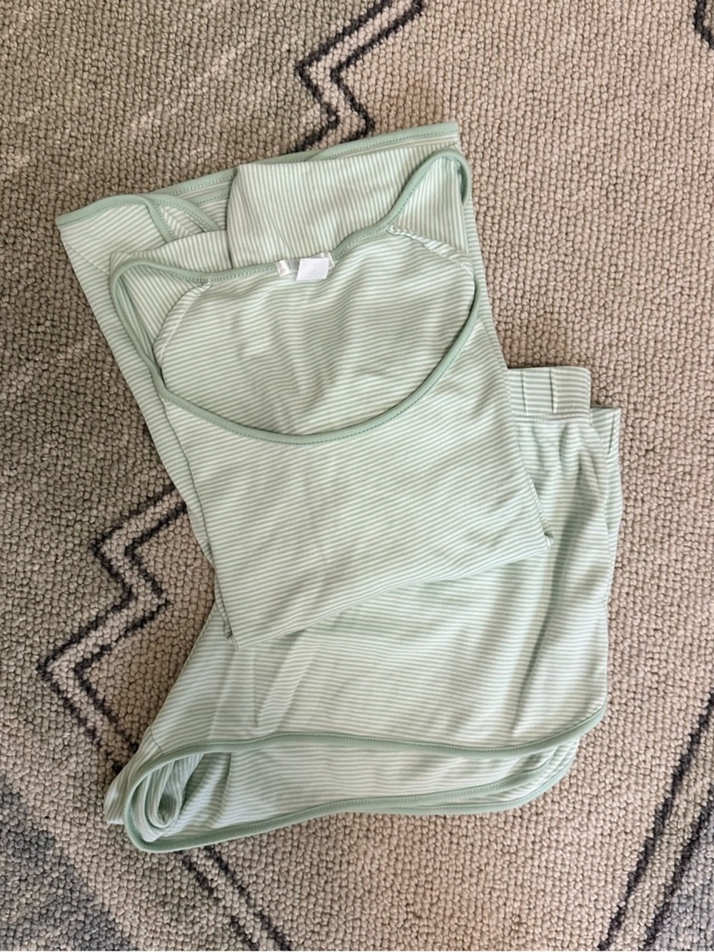 LAKE Pima Shorts Set - Parisian Green - Small - Picture 5 of 5